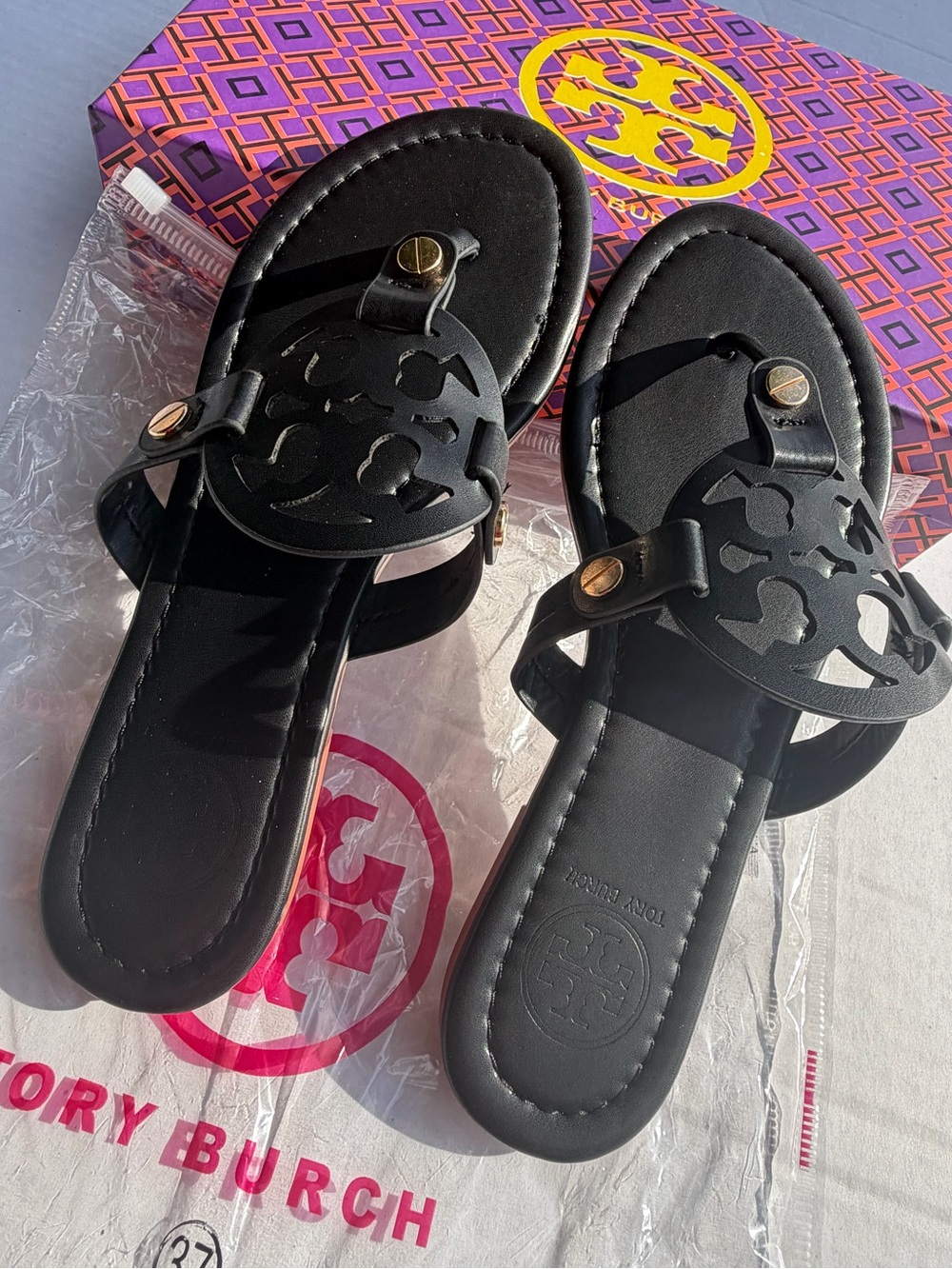 Tory Burch Black Sandals Women’s Size 7
